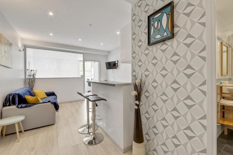 232 Suite Home Shanghai Concept In Paris Extérieur photo